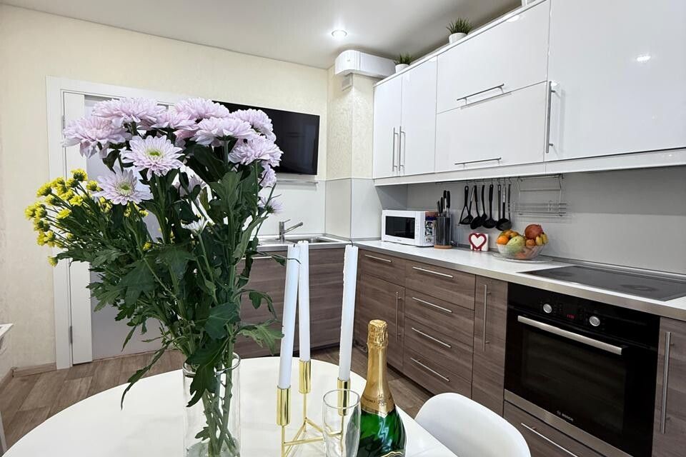 Продаётся 2-комнатная квартира, 60.3 м²