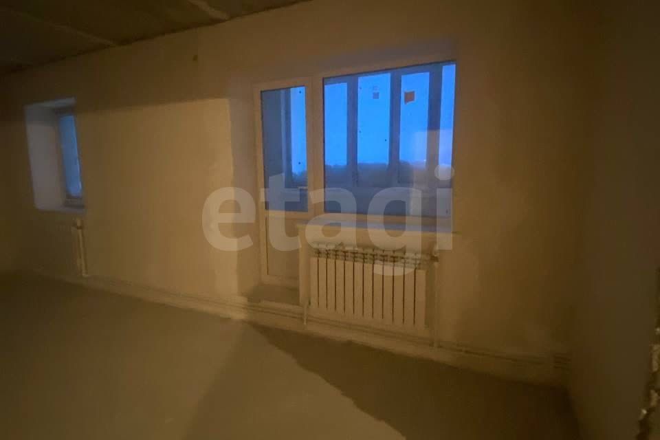 Продаётся 2-комнатная квартира, 72.1 м²