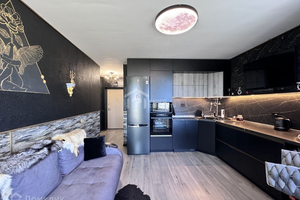Продаётся 1-комнатная квартира, 35.6 м²
