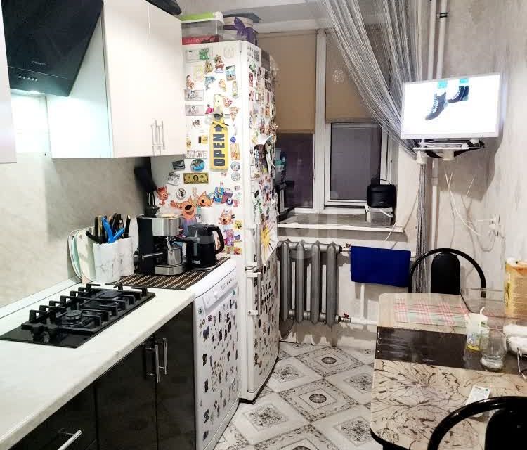 Продаётся 3-комнатная квартира, 59.5 м²