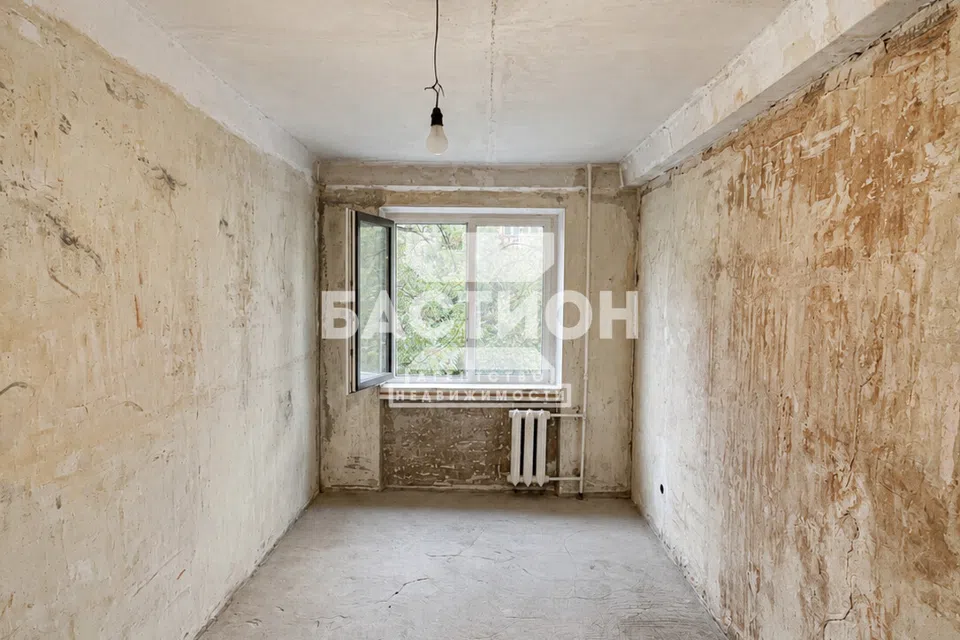 Продаётся 3-комнатная квартира, 57.7 м²