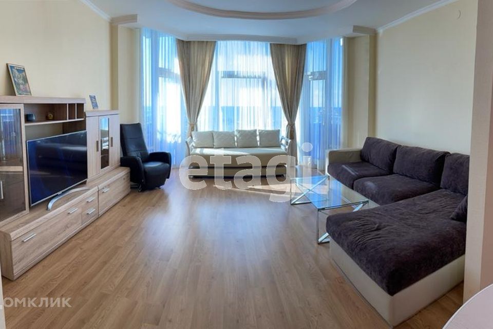 Продаётся 2-комнатная квартира, 88 м²