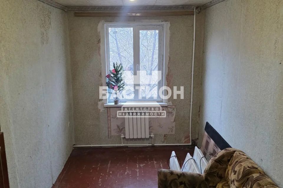 Продаётся 3-комнатная квартира, 59.3 м²