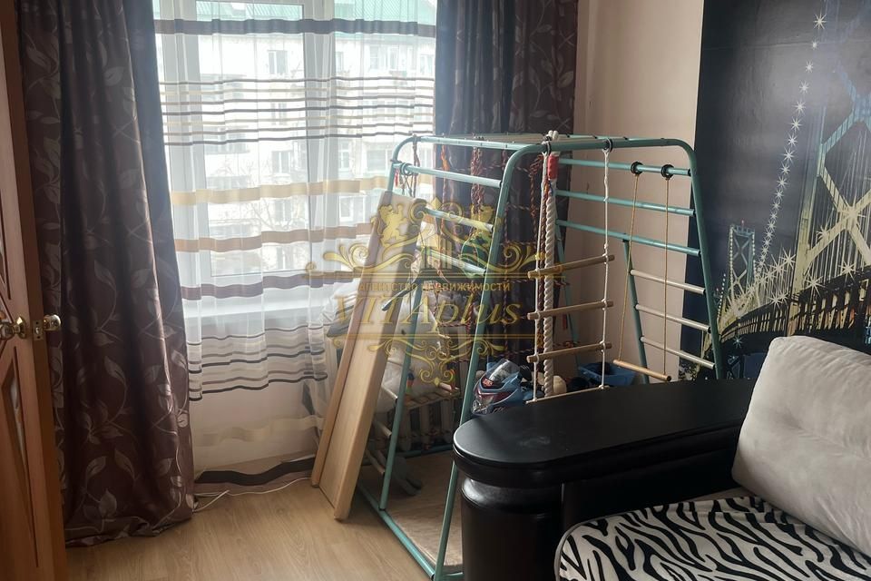 Продаётся 3-комнатная квартира, 60.6 м²