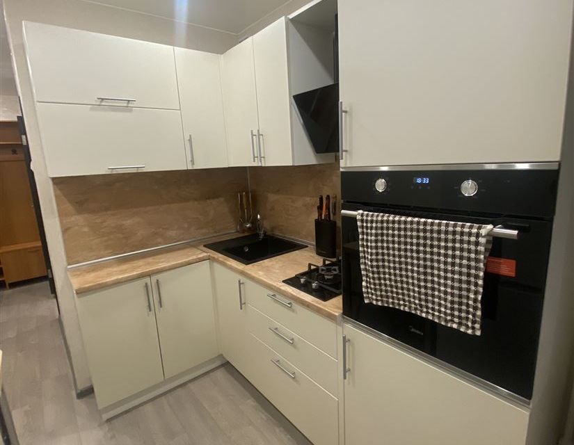Продаётся 2-комнатная квартира, 43.7 м²
