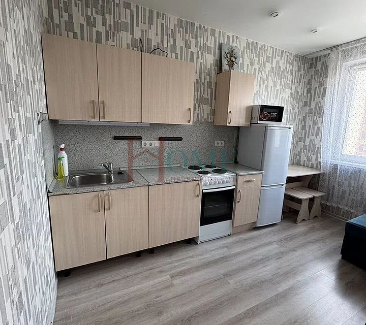 Сдаётся 1-комнатная квартира, 40 м²