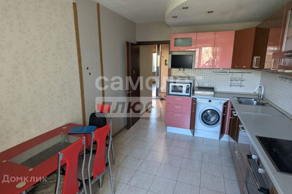 Сдаётся 2-комнатная квартира, 58 м²