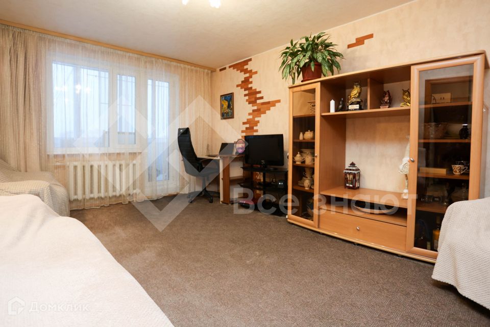 Продаётся 4-комнатная квартира, 72.4 м²