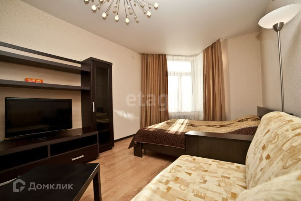 Продаётся 1-комнатная квартира, 43.6 м²