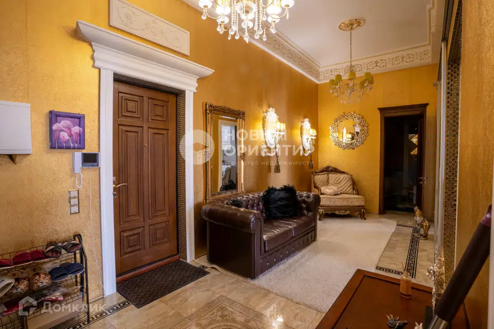 Сдаётся 2-комнатная квартира, 125 м²