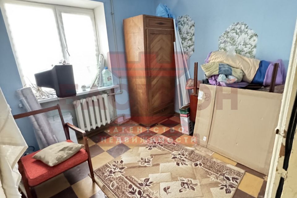 Продаётся 3-комнатная квартира, 44.1 м²
