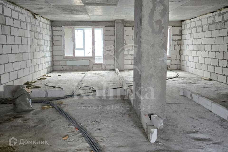 Продаётся 3-комнатная квартира, 151.3 м²