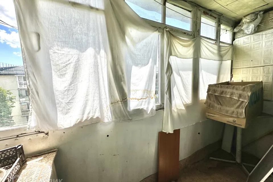 Продаётся 1-комнатная квартира, 27.9 м²