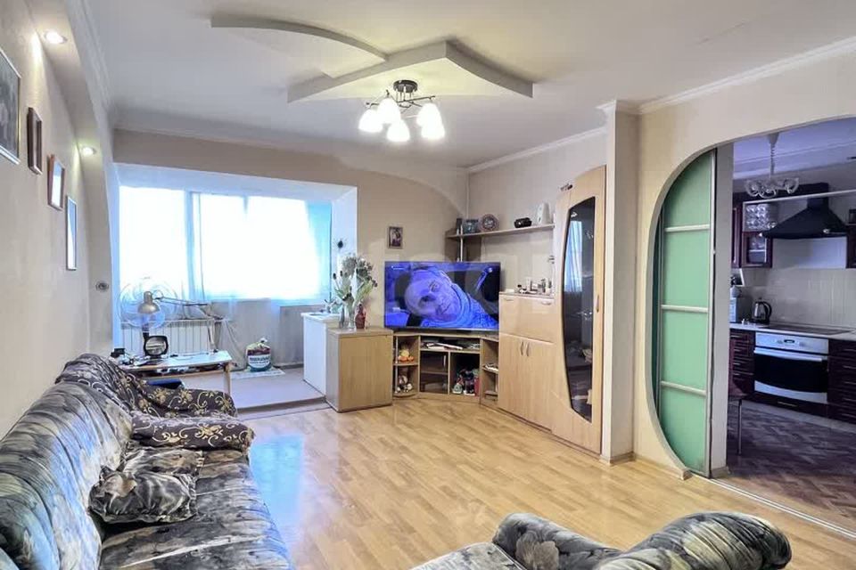 Продаётся 3-комнатная квартира, 61 м²