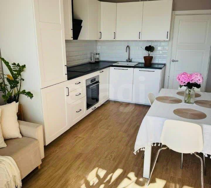 Продаётся 2-комнатная квартира, 57.1 м²