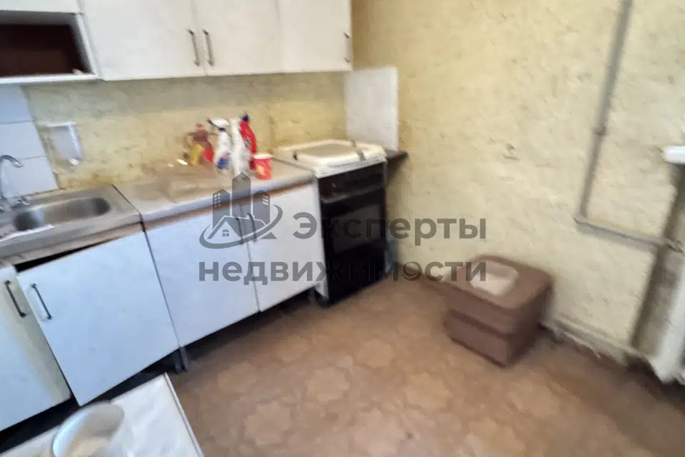 Продаётся 1-комнатная квартира, 39.8 м²