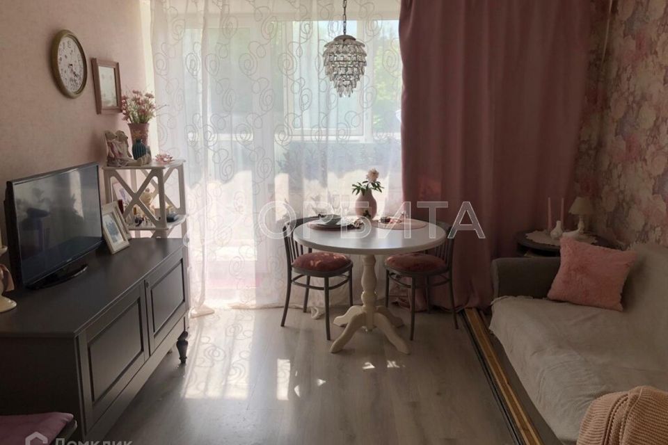 Продаётся 2-комнатная квартира, 46.2 м²