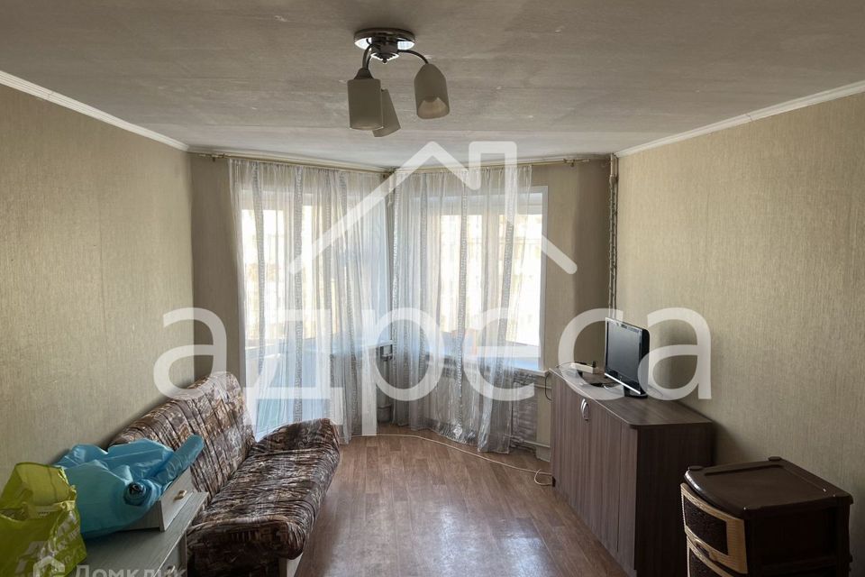 Продаётся 1-комнатная квартира, 35.9 м²