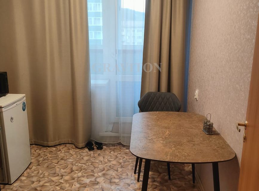 Продаётся 1-комнатная квартира, 35.3 м²