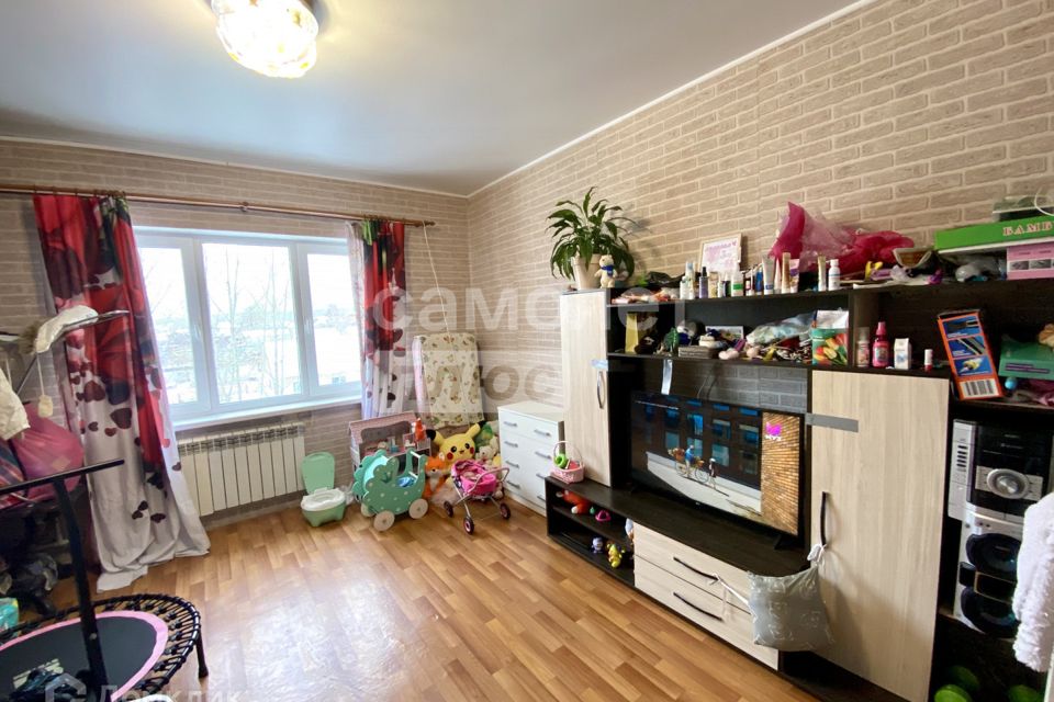 Продаётся 1-комнатная квартира, 43.8 м²
