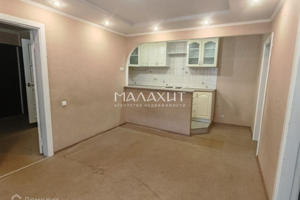 Продаётся 3-комнатная квартира, 56.7 м²