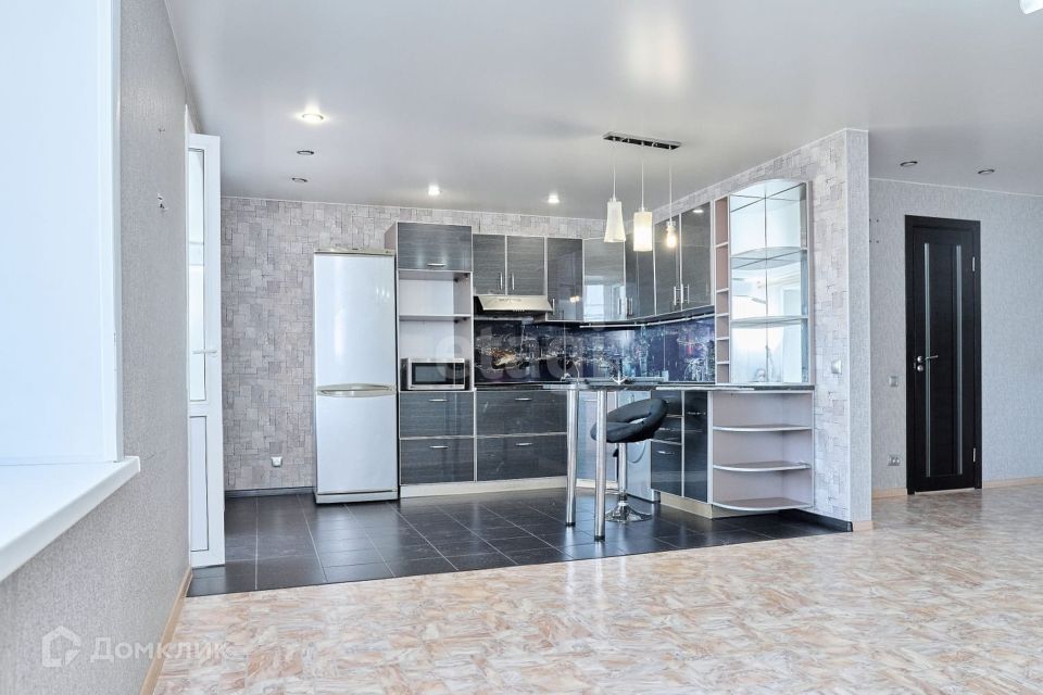 Продаётся 2-комнатная квартира, 68 м²
