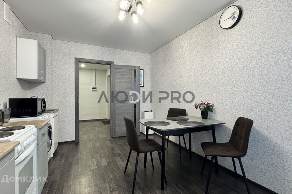 Продаётся 3-комнатная квартира, 65 м²