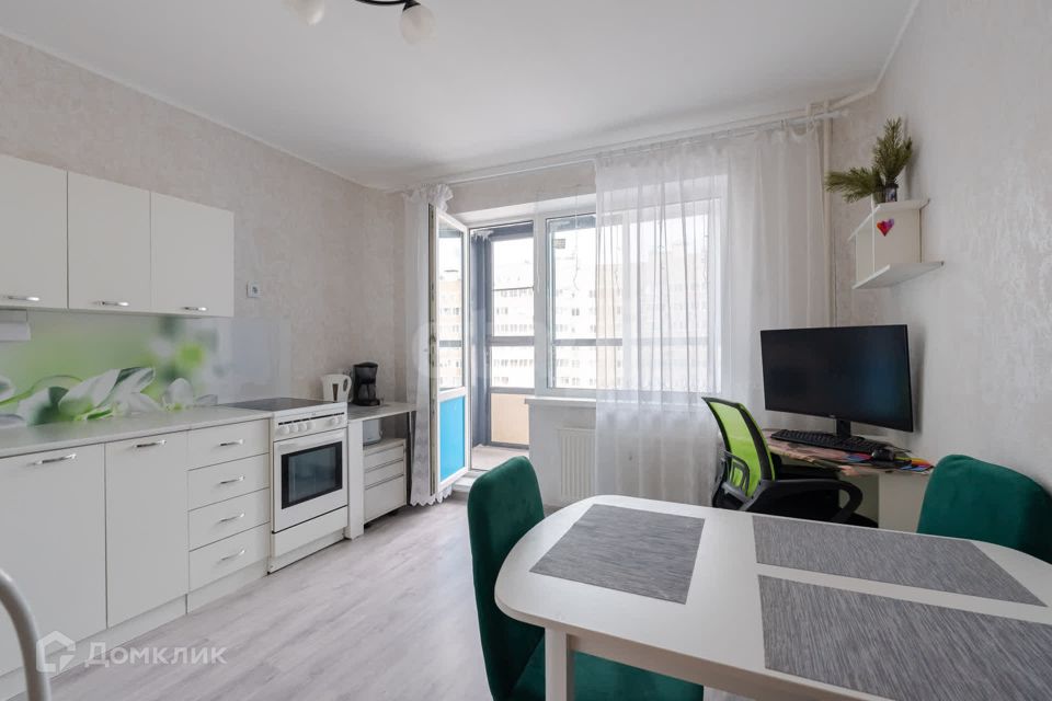 Продаётся 1-комнатная квартира, 43.6 м²