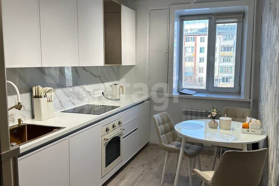 Продаётся 3-комнатная квартира, 62.5 м²