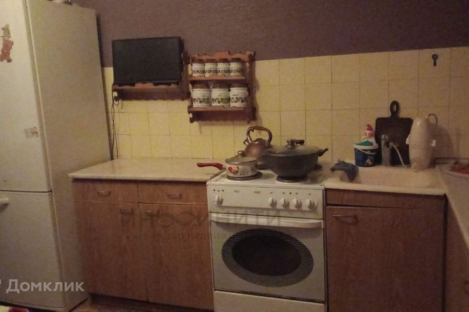 Продаётся 1-комнатная квартира, 38 м²