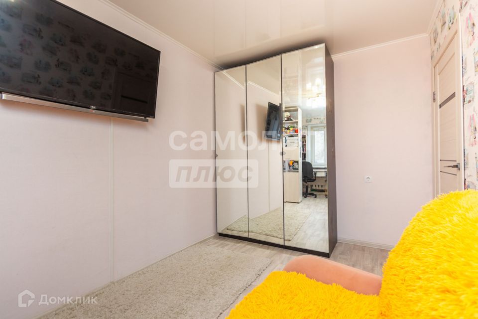 Продаётся 3-комнатная квартира, 61.3 м²