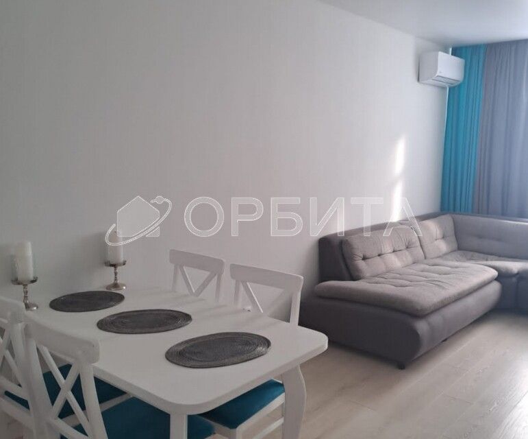 Продаётся 1-комнатная квартира, 43.2 м²
