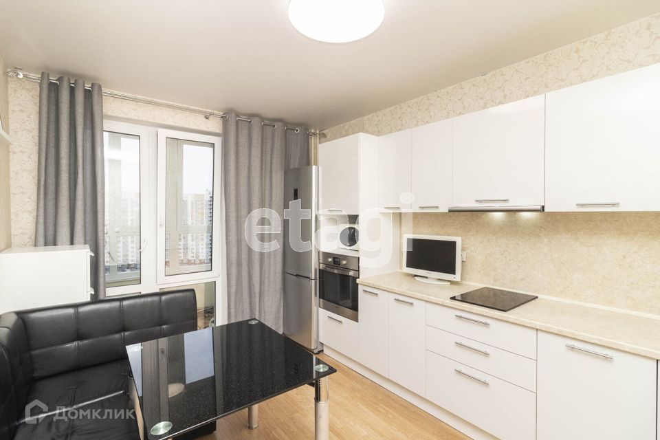 Продаётся 1-комнатная квартира, 37.2 м²