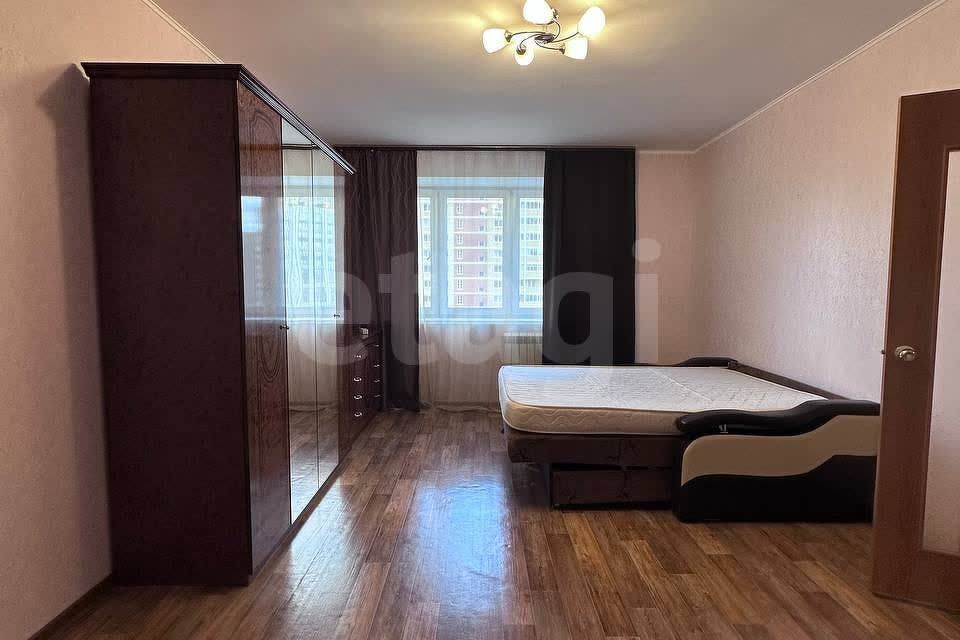 Продаётся 1-комнатная квартира, 41.5 м²