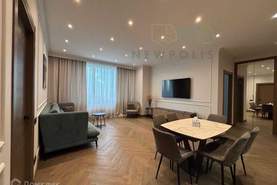 Сдаётся 3-комнатная квартира, 82.1 м²