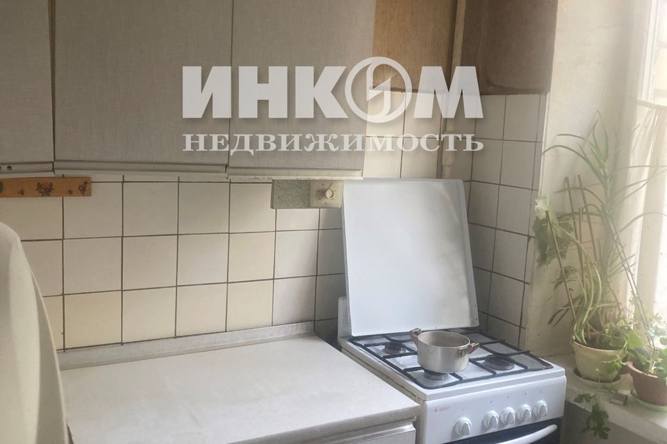 Продаётся 3-комнатная квартира, 56.9 м²