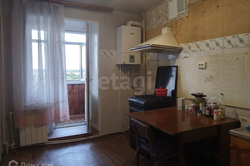 Продаётся 3-комнатная квартира, 57.8 м²