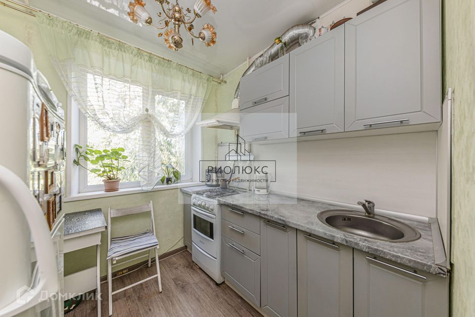 Продаётся 2-комнатная квартира, 42.7 м²