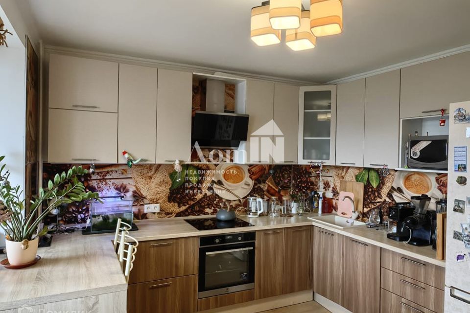 Продаётся 2-комнатная квартира, 53.7 м²
