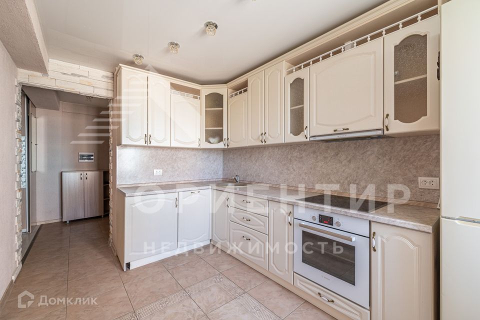 Продаётся 3-комнатная квартира, 60 м²