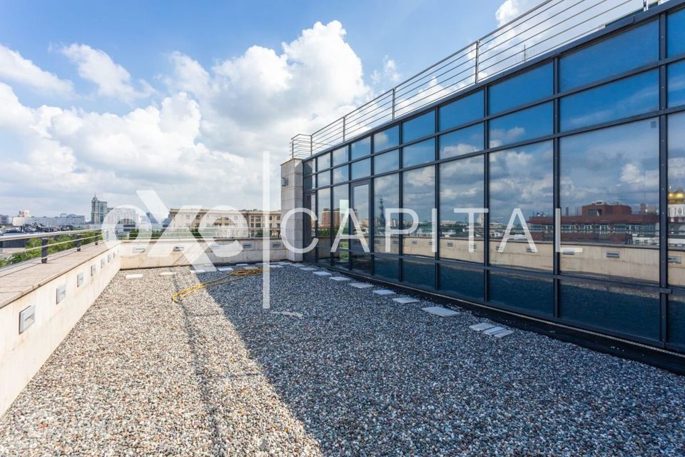 Продаётся 5-комнатная квартира, 347.6 м²