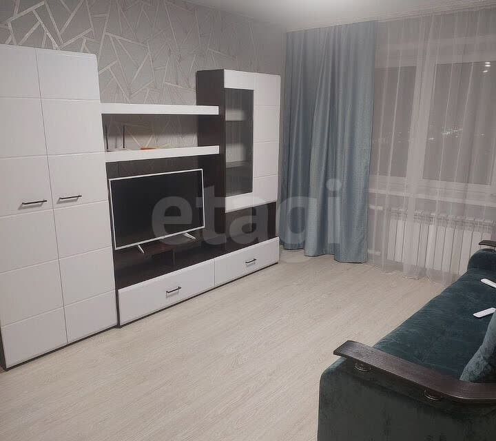 Сдаётся 1-комнатная квартира, 42.2 м²