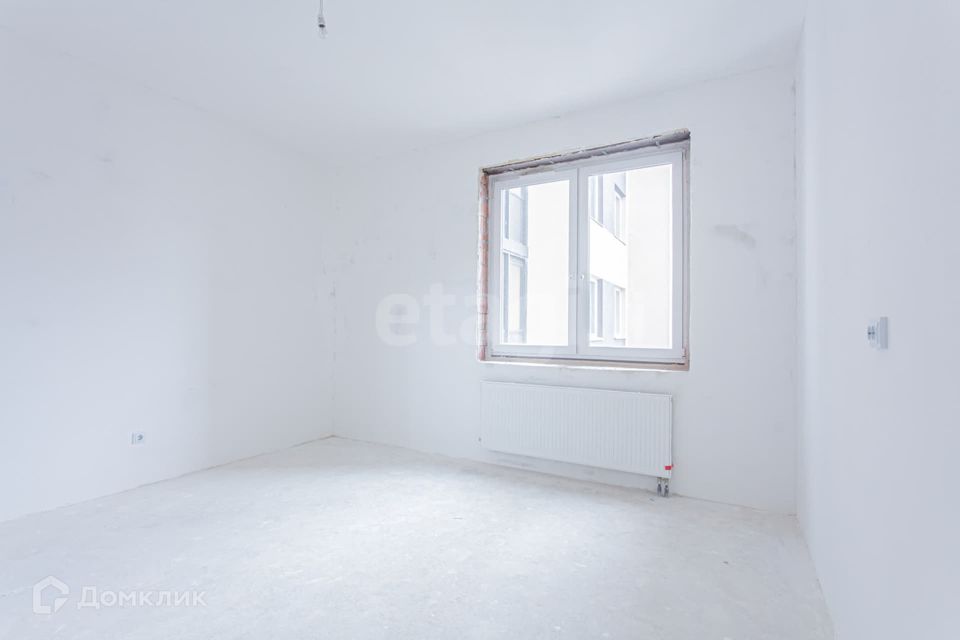 Продаётся 1-комнатная квартира, 35.6 м²
