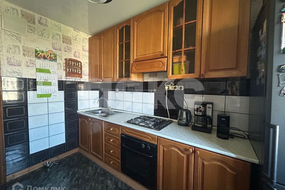 Продаётся 3-комнатная квартира, 65.7 м²