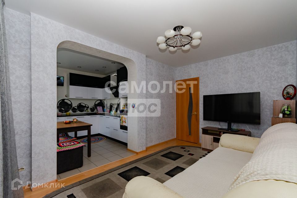 Продаётся 2-комнатная квартира, 74.7 м²