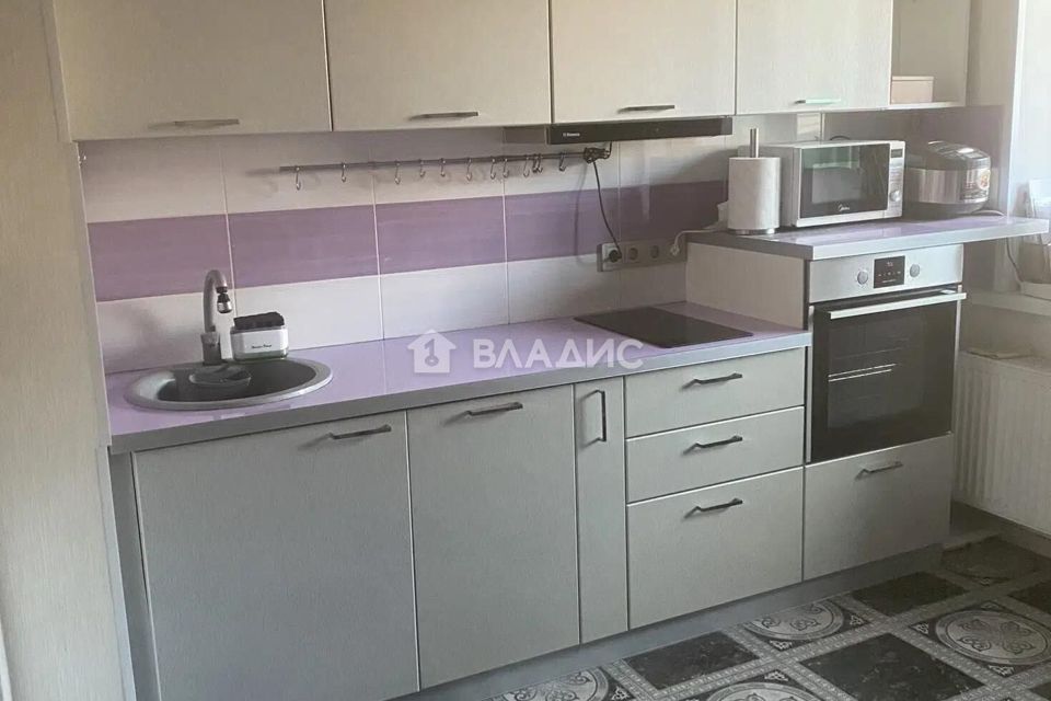 Продаётся 1-комнатная квартира, 35.8 м²