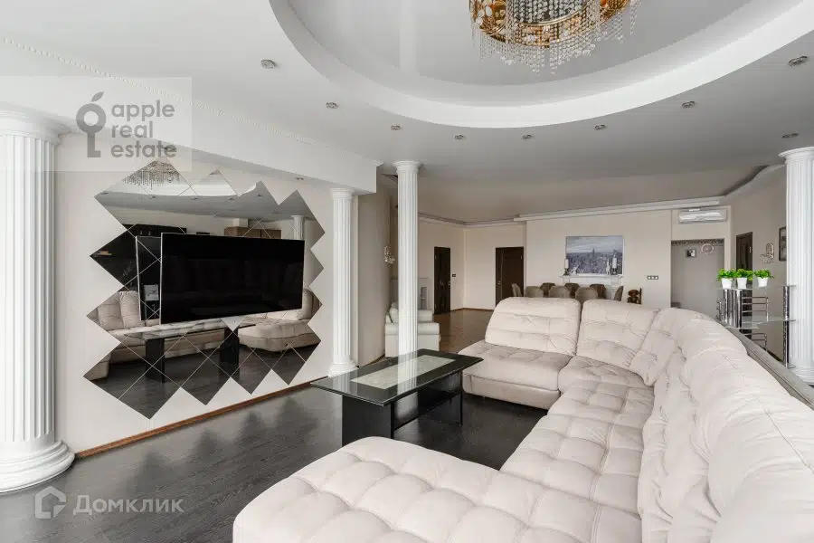 Продаётся 3-комнатная квартира, 146 м²