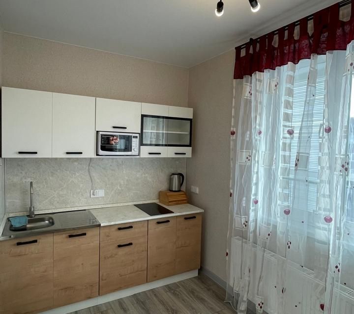 Продаётся 1-комнатная квартира, 35.3 м²