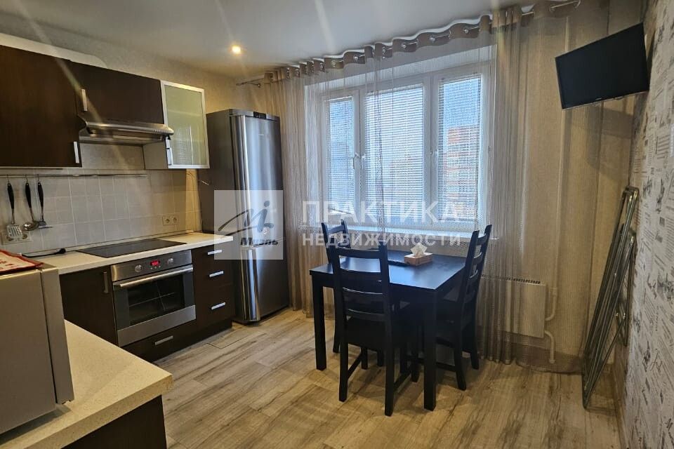 Продаётся 2-комнатная квартира, 58 м²