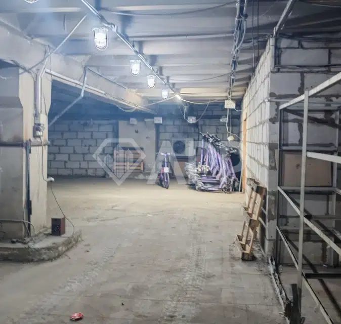 Сдаётся склад, 8000 м²